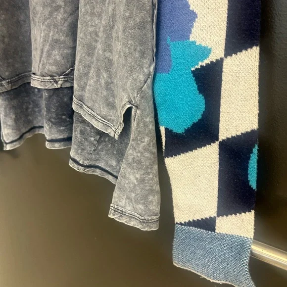 We The Free Gray and Blue Patchwork Top - Picture 5 of 15